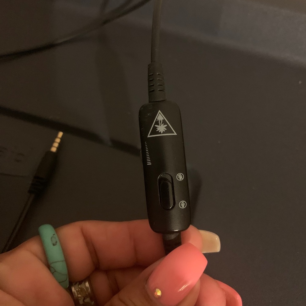 PS4 headset. - Picture 6 of 6